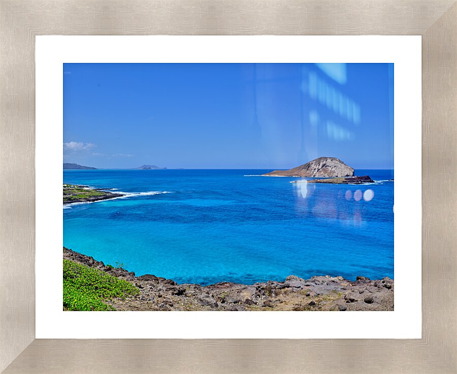Hawaii Blue Water Island Picture Frame print
